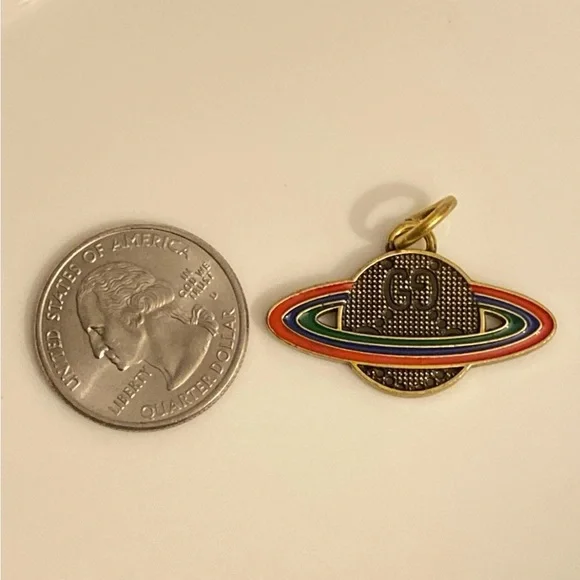 Auth Gucci Saturn Pendant with Multicolor Rings - Picture 2 of 4